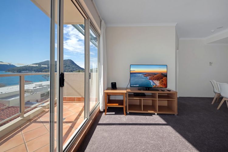 Barrington, Unit 707/35-45 Shoal Bay Road