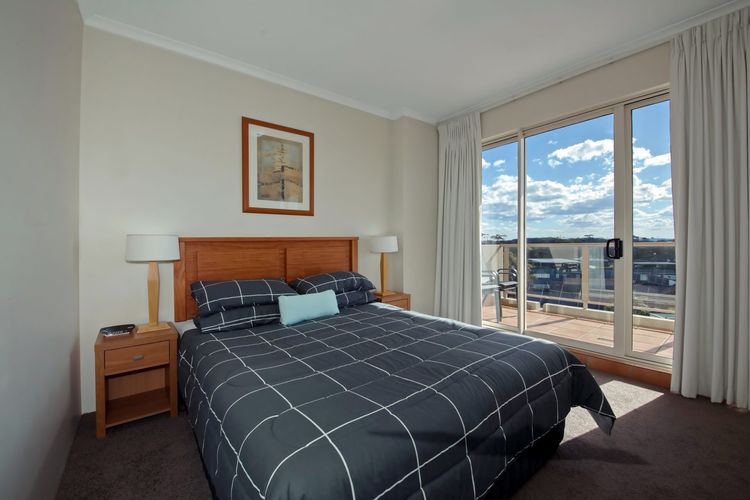 Barrington, Unit 707/35-45 Shoal Bay Road