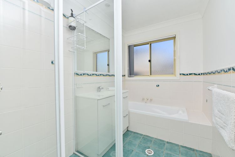 Salt and Paws @ Fingal Bay