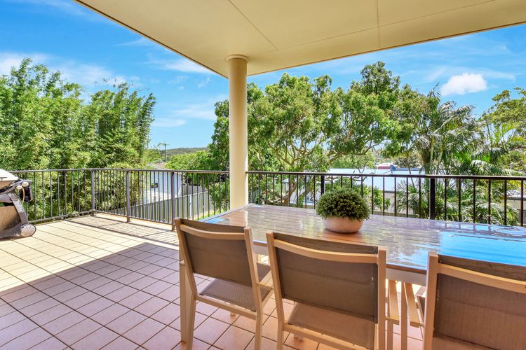 Salt and Paws @ Fingal Bay