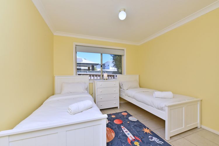 Salt and Paws @ Fingal Bay