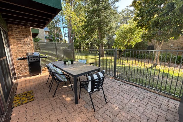 Catalina Cove-From Door to Shore in 2 Minutes