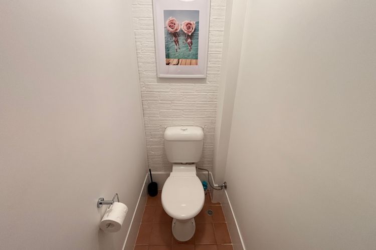 Catalina Cove-From Door to Shore in 2 Minutes