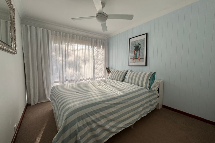 Catalina Cove-From Door to Shore in 2 Minutes