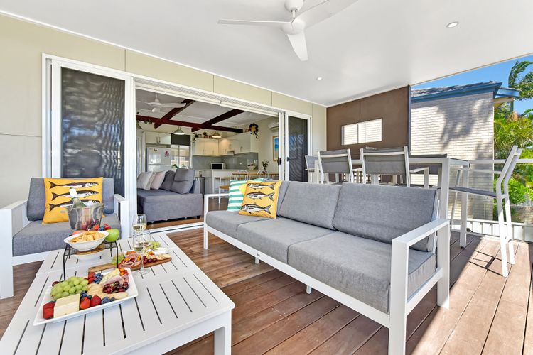 The Jacaranda – Pet Friendly, Air-Con, Wifi, Boat Parking, Large backyard