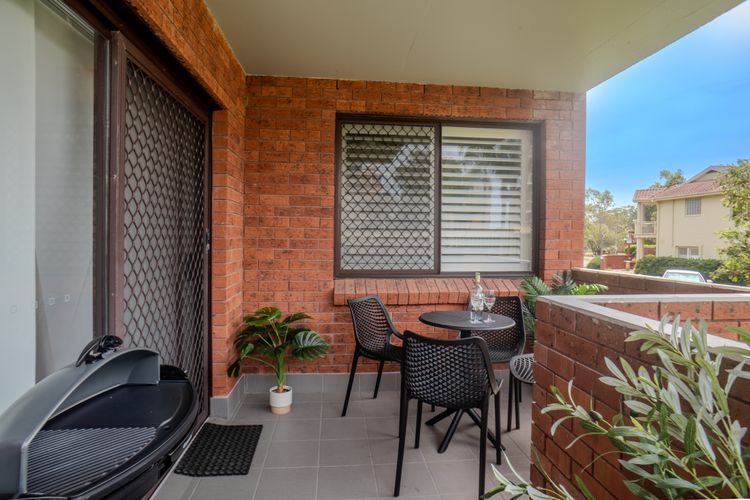 Oasis Between the Beaches