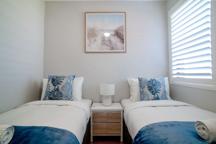 Oasis Between the Beaches