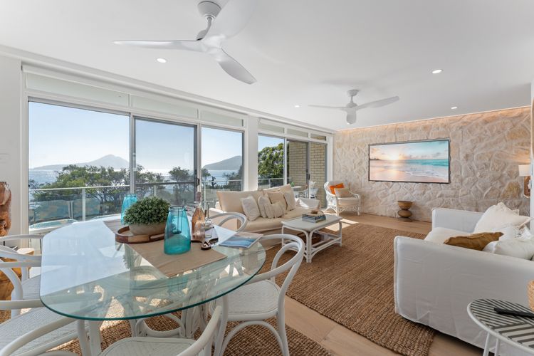 BEACHFRONT….. at Shoal Bay