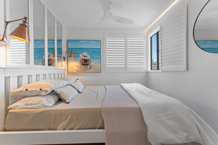 BEACHFRONT….. at Shoal Bay