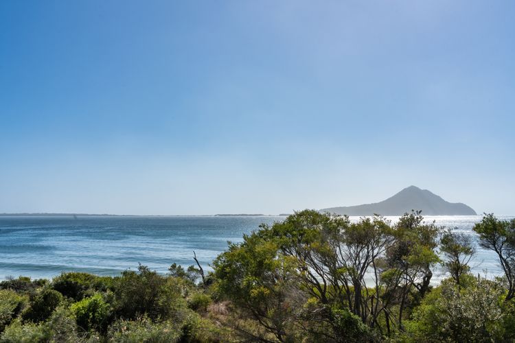 BEACHFRONT….. at Shoal Bay