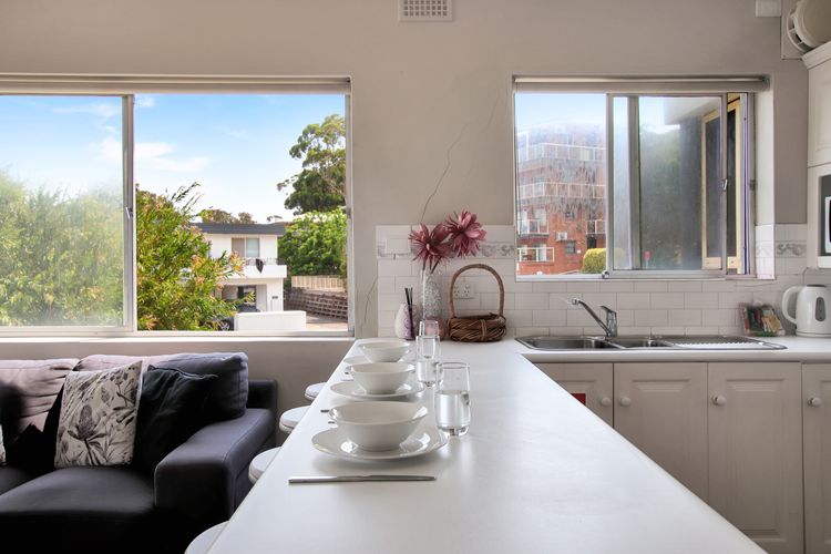 Bayview Towers, Unit 1/15 Victoria Parade