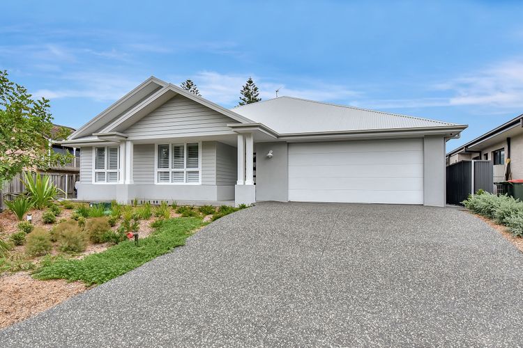 Tilligerry Beach Retreat