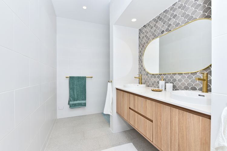 Tilligerry Beach Retreat