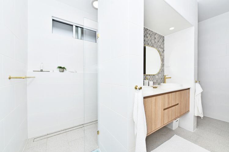 Tilligerry Beach Retreat