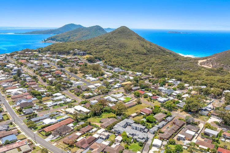 Family Joy On Shoal Shores