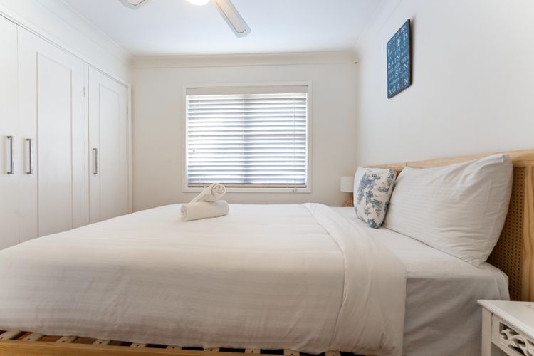 Family Joy On Shoal Shores