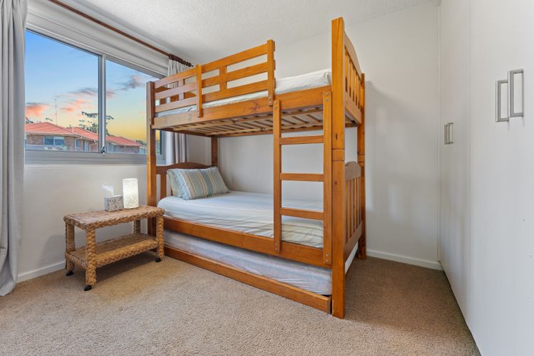 Shoal Bay Sunrise 2 BDR Waterfront Apartment