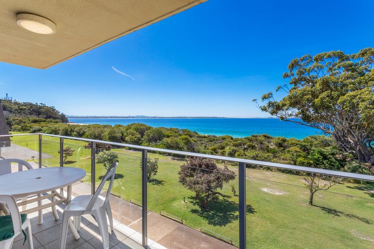 Shoal Bay Sunrise 2 BDR Waterfront Apartment