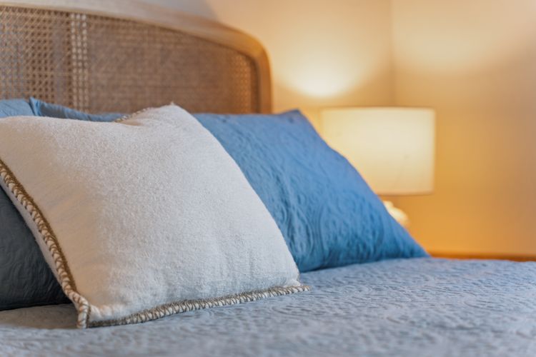 Shoal Bay Sunrise 2 BDR Waterfront Apartment