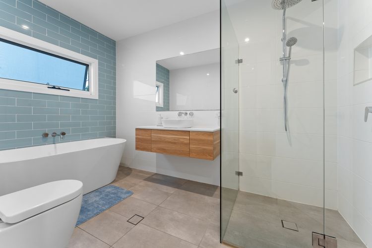 Bay Breeze at Salamander Bay