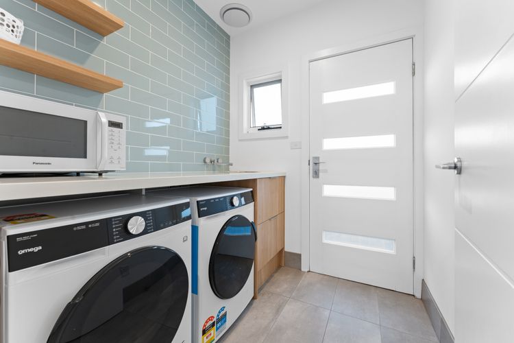 Bay Breeze at Salamander Bay