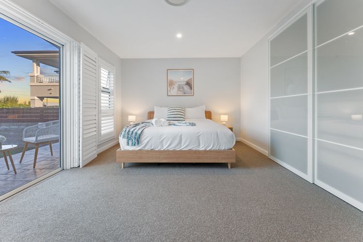 Bay Breeze at Salamander Bay