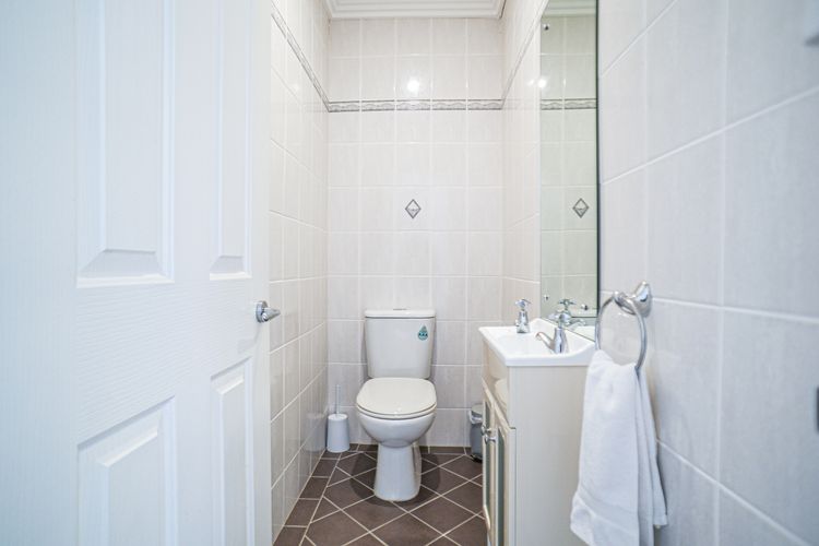 The Summer House Unit 2 Upstairs
