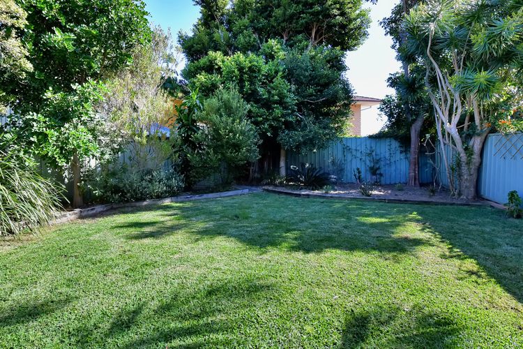 The Beach Garden at Fingal Bay