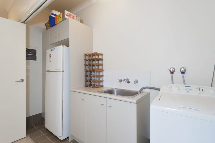 Fingal Surf and Sand, Pacific Drive, 14A