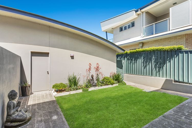 Fingal Surf and Sand, Pacific Drive, 14A