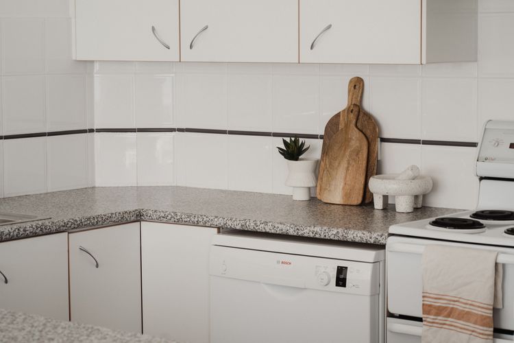 South Pacific, Unit 5/13 Shoal Bay Road