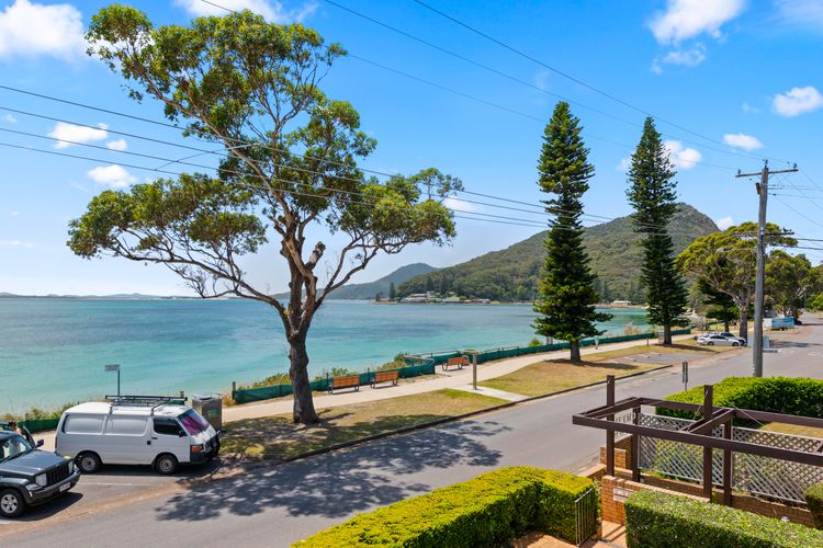 South Pacific, Unit 5/13 Shoal Bay Road