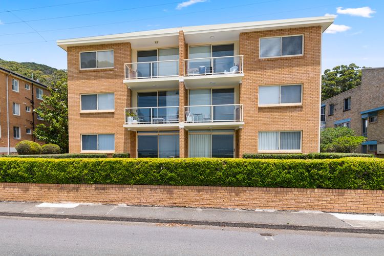 South Pacific, Unit 5/13 Shoal Bay Road