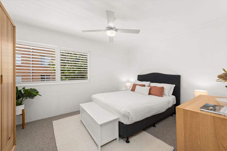 South Pacific, Unit 5/13 Shoal Bay Road
