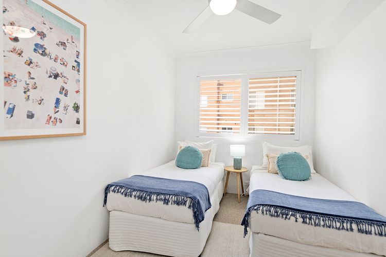 South Pacific, Unit 5/13 Shoal Bay Road