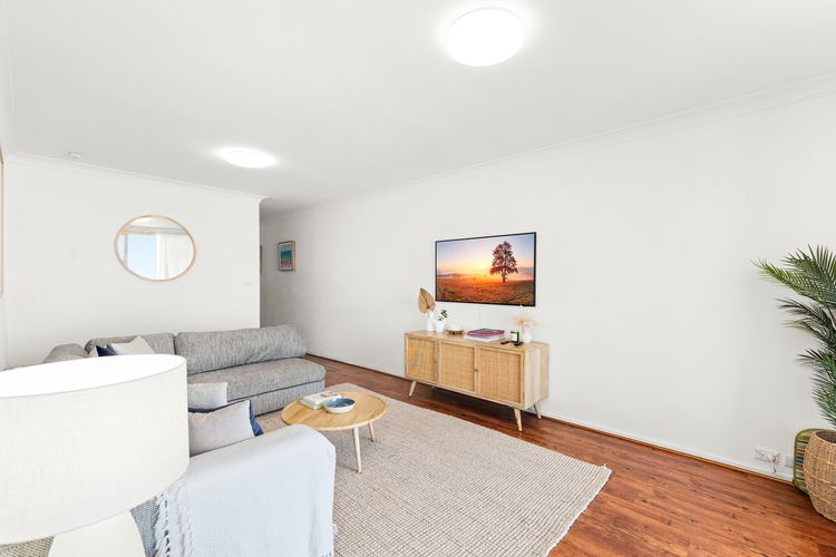 South Pacific, Unit 5/13 Shoal Bay Road