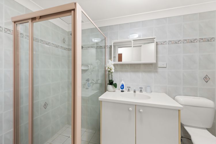 South Pacific, Unit 5/13 Shoal Bay Road