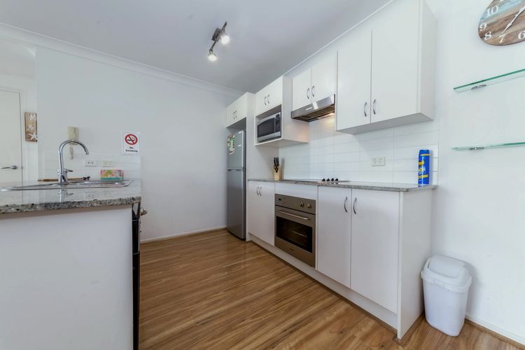 Shoal Bay Beach Apartments, Unit 17/2 Shoal Bay Road