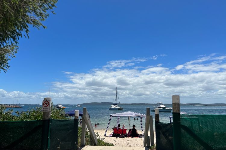 Shoal Bay Beach Apartments, Unit 17/2 Shoal Bay Road