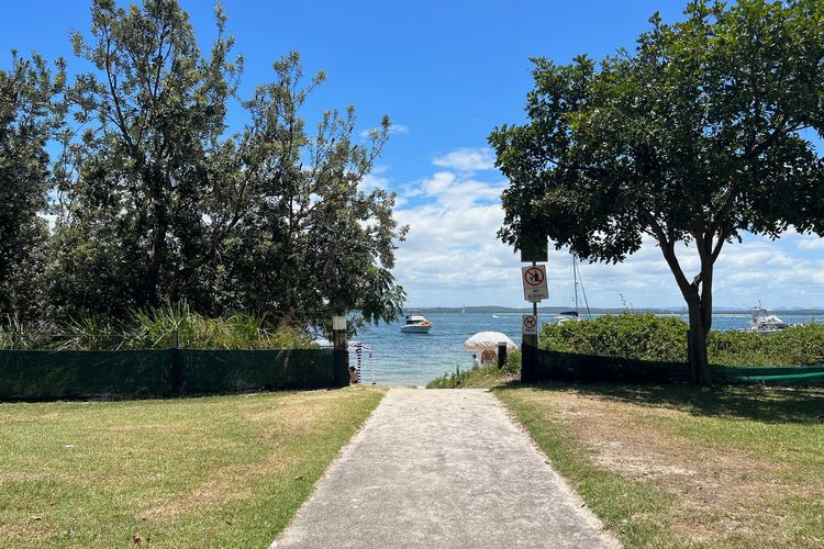 Shoal Bay Beach Apartments, Unit 17/2 Shoal Bay Road