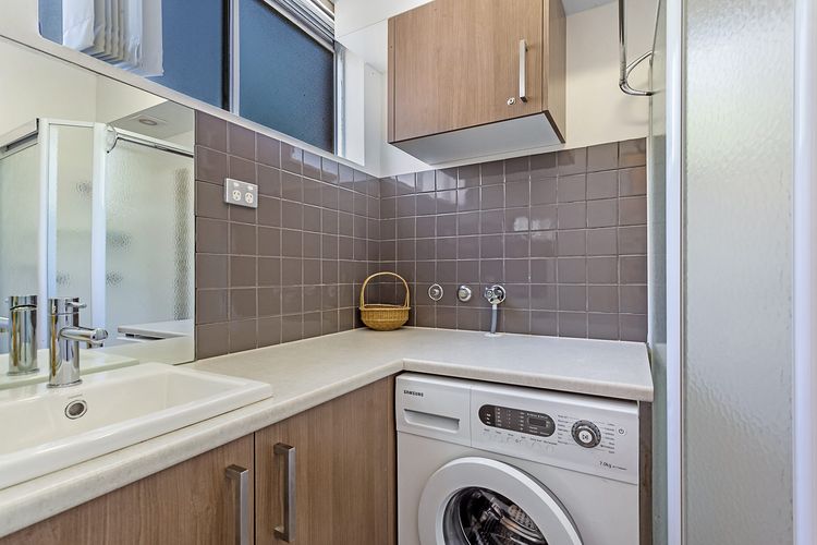 Sunset Court, Unit 1/3 Resthaven Avenue