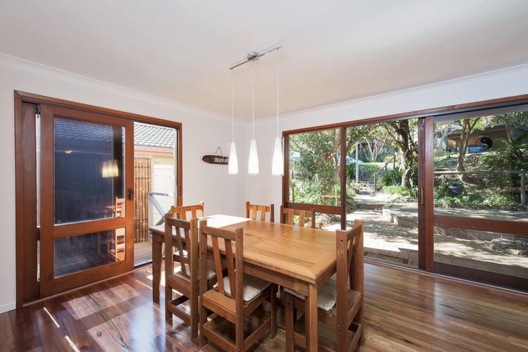 Barefoot Beach House, 24 Essendene Road