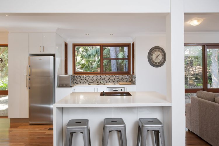 Barefoot Beach House, 24 Essendene Road