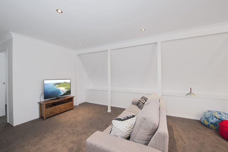 Barefoot Beach House, 24 Essendene Road