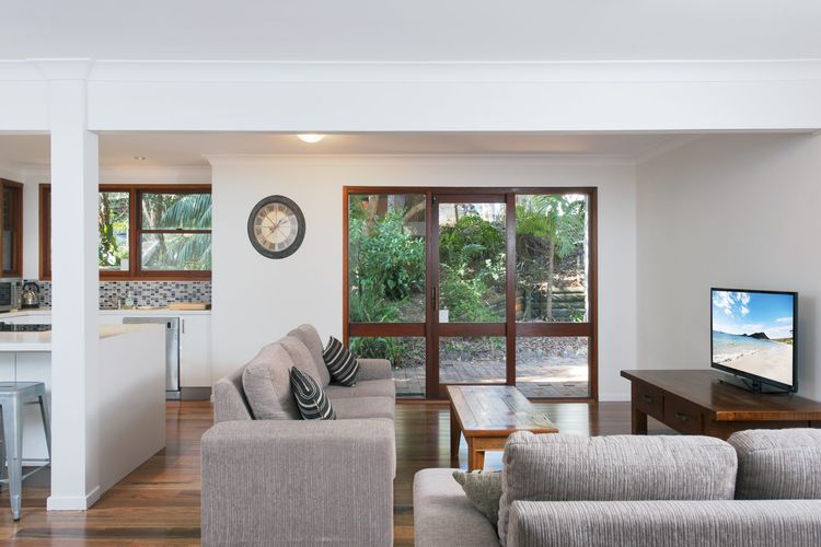 Barefoot Beach House, 24 Essendene Road