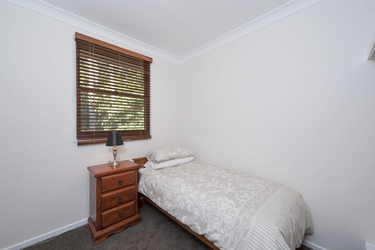 Barefoot Beach House, 24 Essendene Road