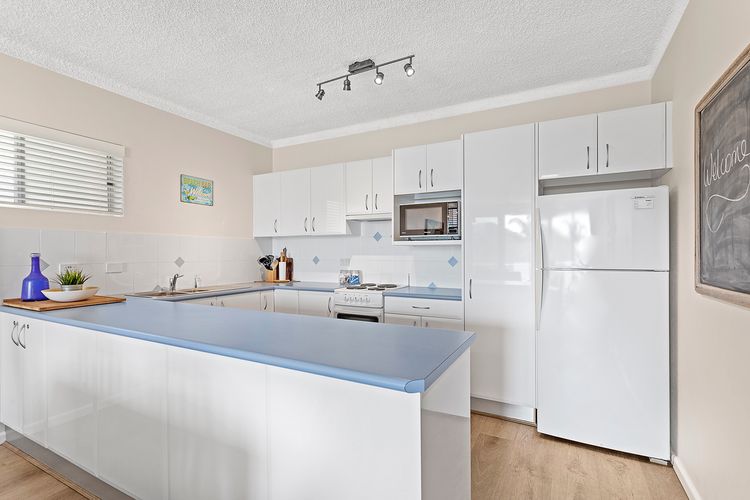 Bella Vista, Unit 10/19 Shoal Bay Road