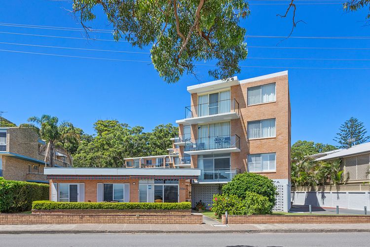 Bella Vista, Unit 10/19 Shoal Bay Road