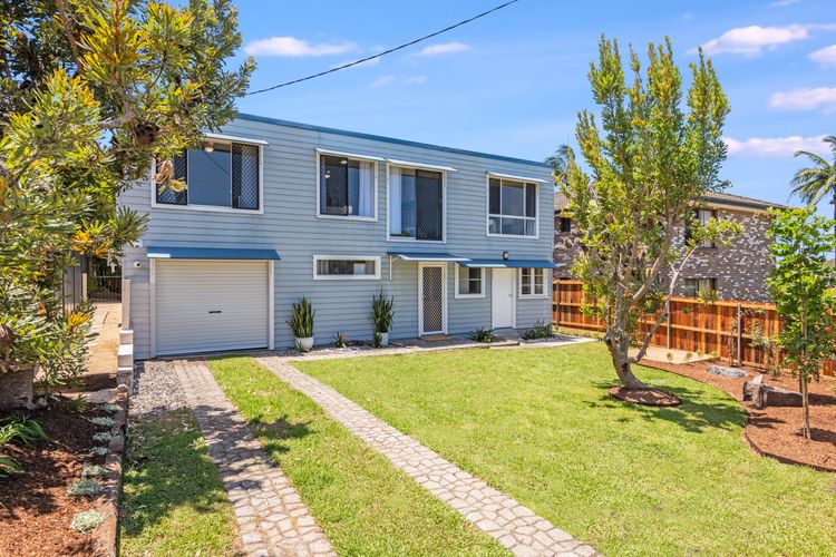 Kaimai House