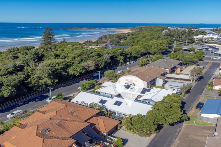 Sawtell Beach Shack 1